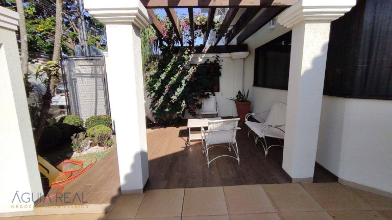 Imagem Casa com 3 Quartos à Venda, 293 m² em Vila Vilas Boas - Campo Grande Imagem Casa com 3 Quartos à Venda, 293 m² em Vila Vilas Boas - Campo Grande