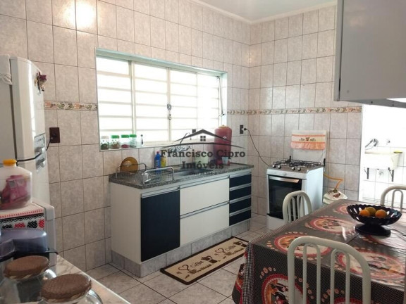 Imagem Sobrado com 4 Quartos à Venda, 192 m² em Parque Santa Clara - Guaratinguetá Imagem Sobrado com 4 Quartos à Venda, 192 m² em Parque Santa Clara - Guaratinguetá