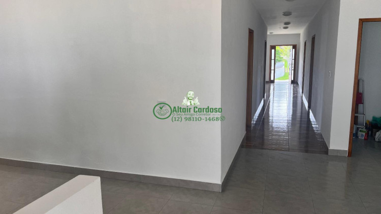 Casa de Condomínio com 4 Quartos à Venda, 242 m² em Centro - Jambeiro
