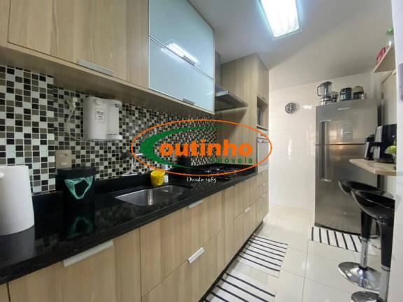 Imagem Apartamento com 2 Quartos à Venda, 57 m² em Tijuca - Rio De Janeiro Imagem Apartamento com 2 Quartos à Venda, 57 m² em Tijuca - Rio De Janeiro