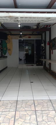 Imagem Sobrado com 2 Quartos à Venda, 140 m² em Santa Regina - Camboriú