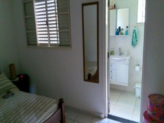 Imagem Imóvel com 3 Quartos à Venda, 12.900 m² em Guedes - Jaguariúna Imagem Imóvel com 3 Quartos à Venda, 12.900 m² em Guedes - Jaguariúna