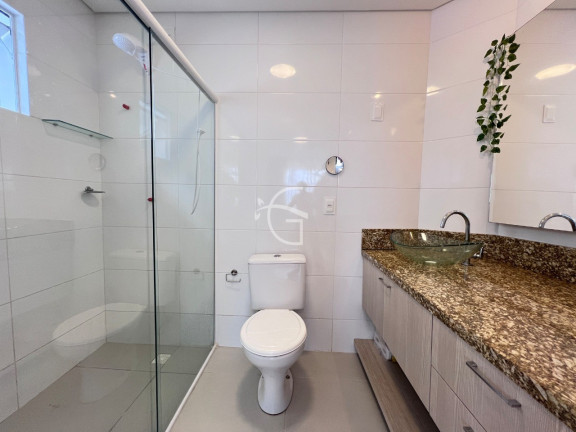 Imagem Imóvel com 2 Quartos à Venda, 129 m² em Costa E Silva - Joinville
