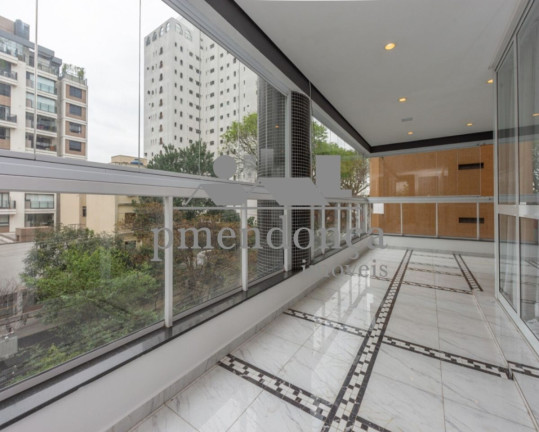 Apartamento com 4 Quartos à Venda, 257 m² em Vila Madalena - São Paulo