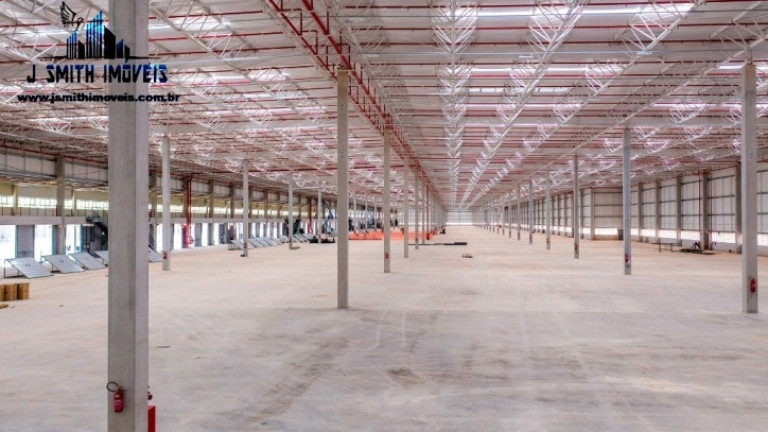 Galpão para Alugar, 2.325 m² em Padroeira - Osasco