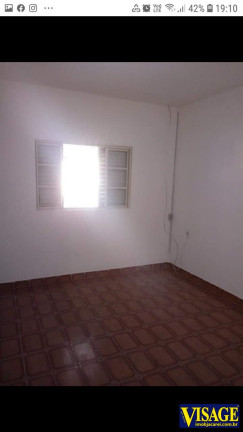 Imagem Casa com 2 Quartos à Venda, em Jd. Emilia - Jacareí Imagem Casa com 2 Quartos à Venda, em Jd. Emilia - Jacareí