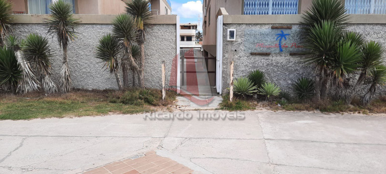 Imagem Imóvel com 2 Quartos à Venda, 70 m² em Peró - Cabo Frio