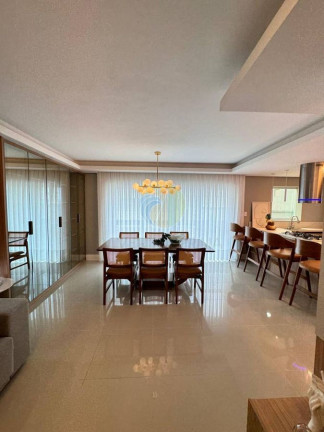 Apartamento com 3 Quartos à Venda, 171 m² em Centro - Balneário Camboriú