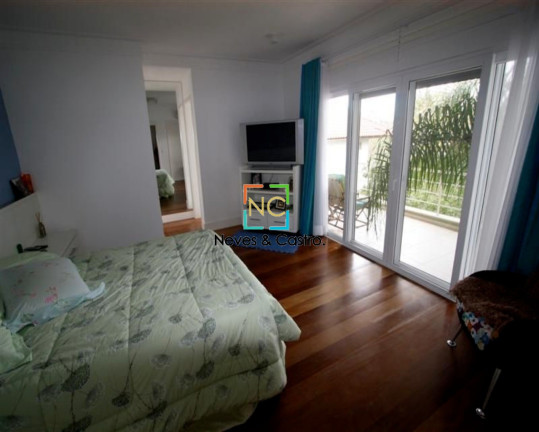 Imagem Casa com 4 Quartos à Venda, 720 m² em Lagoa Da Conceição - Florianópolis Imagem Casa com 4 Quartos à Venda, 720 m² em Lagoa Da Conceição - Florianópolis