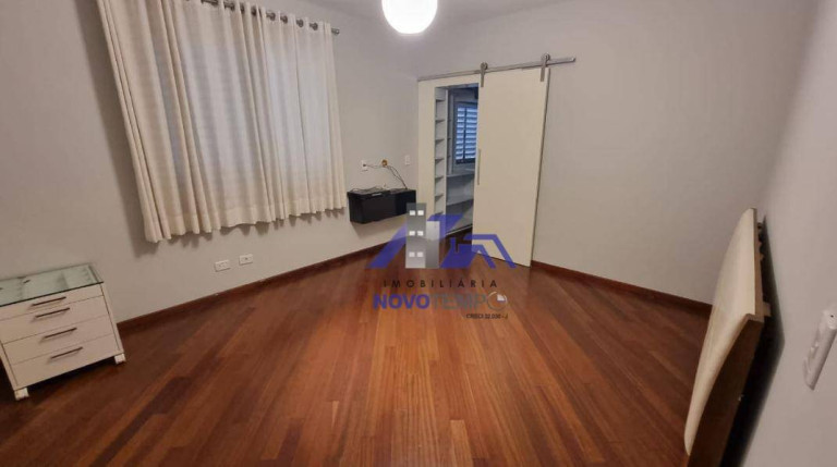 Imagem Sobrado com 4 Quartos à Venda, 272 m² em Alphaville 04 - Santana De Parnaíba Imagem Sobrado com 4 Quartos à Venda, 272 m² em Alphaville 04 - Santana De Parnaíba