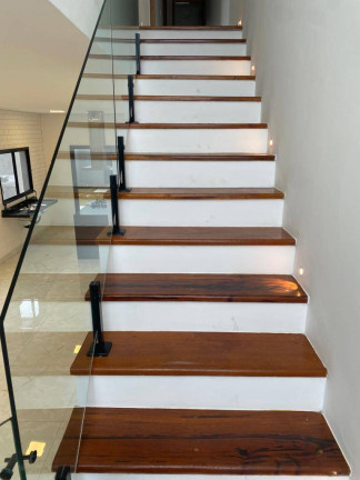 Imagem Casa com 3 Quartos à Venda, 126 m² em Villas Do Jaguari - Santana De Parnaíba Imagem Casa com 3 Quartos à Venda, 126 m² em Villas Do Jaguari - Santana De Parnaíba