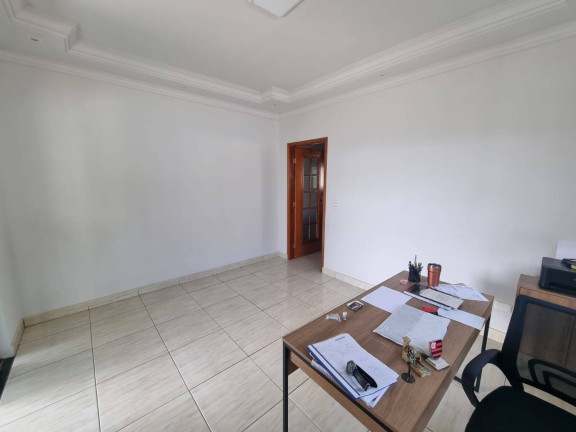 Imagem Casa com 3 Quartos à Venda, 240 m² em Residencial Villa Bella - Anápolis
