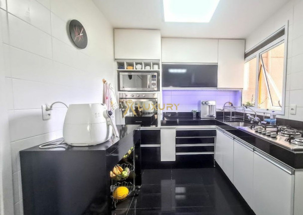 Imagem Imóvel com 3 Quartos à Venda, 137 m² em Vila Da Serra - Nova Lima