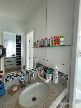 Imagem Casa com 4 Quartos à Venda, 20 m² em Praia Do Morro - Guarapari