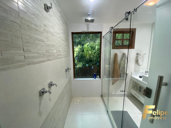 Imagem Casa com 8 Quartos à Venda, 300 m² em Buenos Aires - Guarapari