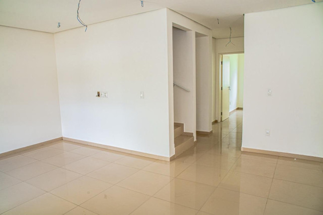 Imagem Casa com 4 Quartos à Venda, 139 m² em Morros - Teresina