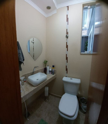 Imagem Sobrado com 3 Quartos à Venda, 189 m² em Jardim Santa Clara - Guarulhos Imagem Sobrado com 3 Quartos à Venda, 189 m² em Jardim Santa Clara - Guarulhos