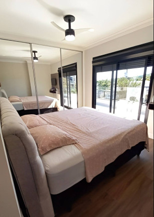 Imagem Casa com 5 Quartos à Venda, 600 m² em Usina - Atibaia