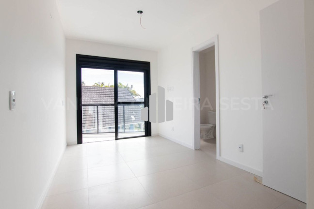 Imagem Sobrado com 2 Quartos à Venda, 89 m² em Praia Da Cal - Torres