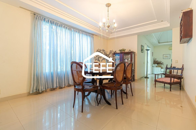 Imagem Casa com 5 Quartos à Venda, 566 m² em Barra Da Tijuca - Rio De Janeiro Imagem Casa com 5 Quartos à Venda, 566 m² em Barra Da Tijuca - Rio De Janeiro