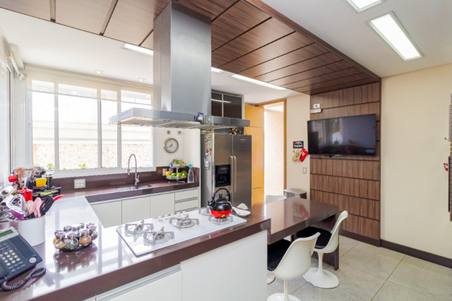 Imagem Casa com 3 Quartos à Venda, 500 m² em Analia Franco - São Paulo