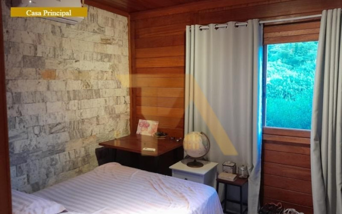 Imagem Imóvel com 5 Quartos à Venda, em Praia Do Rosa - Imbituba Imagem Imóvel com 5 Quartos à Venda, em Praia Do Rosa - Imbituba