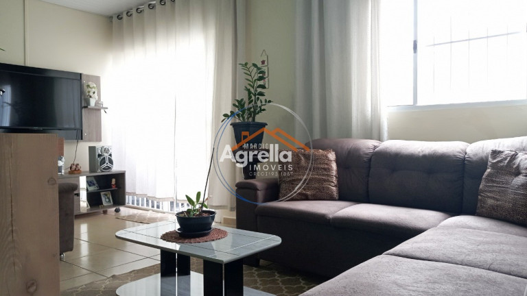 Imagem Casa com 4 Quartos à Venda, 108 m² em Vila Bianchi - Mogi Mirim Imagem Casa com 4 Quartos à Venda, 108 m² em Vila Bianchi - Mogi Mirim