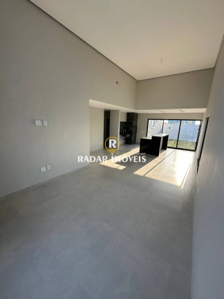 Imagem Casa com 3 Quartos à Venda, 252 m² em Nova São Pedro - São Pedro Da Aldeia
