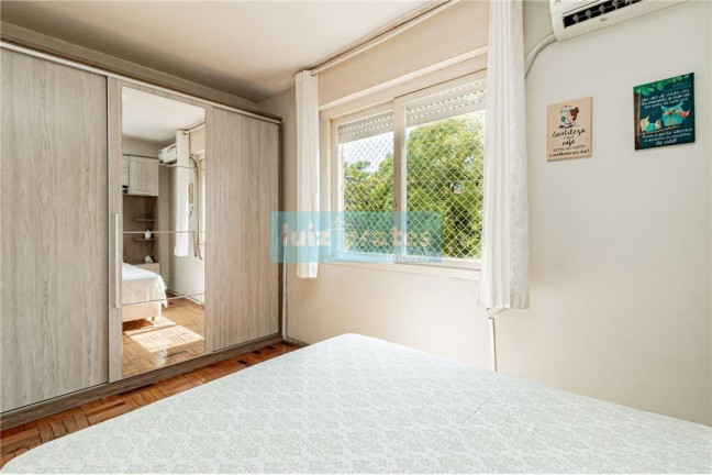 Imagem Apartamento com 1 Quarto à Venda, 42 m² em Passo Da Areia - Porto Alegre