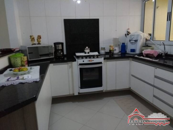 Imagem Casa de Condomínio com 3 Quartos à Venda, 121 m² em Prolongamento Jd Sta Maria - Jacareí