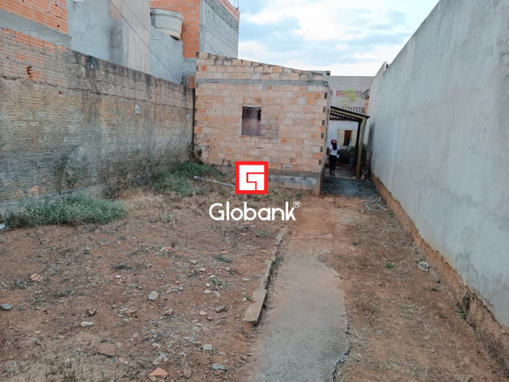 Imagem Terreno à Venda, 160 m² em Alcides Rabelo - Montes Claros