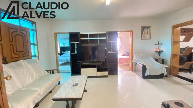 Imagem Casa com 4 Quartos à Venda, 392 m² em Jardim Cruzeiro - Feira De Santana Imagem Casa com 4 Quartos à Venda, 392 m² em Jardim Cruzeiro - Feira De Santana