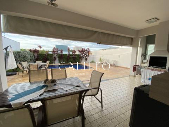 Imagem Casa com 3 Quartos à Venda, 234 m² em Engordadouro - Jundiaí Imagem Casa com 3 Quartos à Venda, 234 m² em Engordadouro - Jundiaí