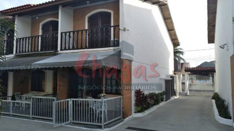 Imagem Casa com 2 Quartos à Venda, 80 m² em Martim De Sá - Caraguatatuba