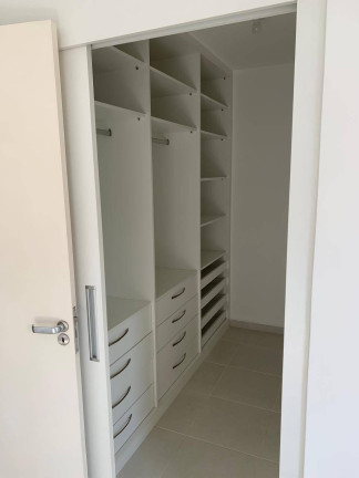 Imagem Imóvel com 3 Quartos à Venda, 1.250.000 m² em São Paulo - Jundiaí Imagem Imóvel com 3 Quartos à Venda, 1.250.000 m² em São Paulo - Jundiaí