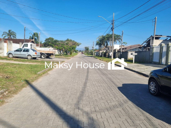 Imagem Casa com 2 Quartos à Venda, 180 m² em Piçarras - Guaratuba Imagem Casa com 2 Quartos à Venda, 180 m² em Piçarras - Guaratuba