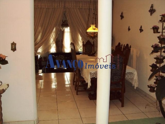 Foto do imóvel Casa com 3 Quartos à Venda, 400 m² em Vila Progresso - Jundiaí