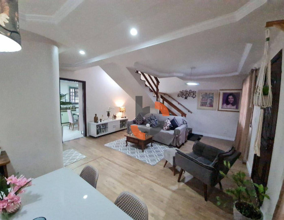Imagem Casa com 4 Quartos à Venda, 212 m² em Caonze - Nova Iguaçu