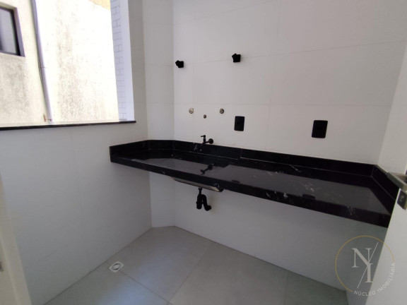 Casa com 4 Quartos à Venda, 290 m² em Boqueirão - Santos