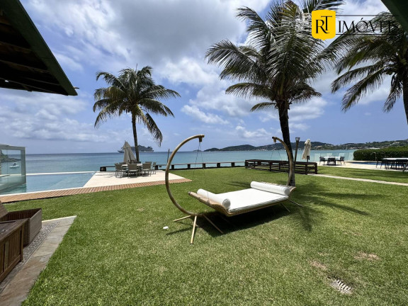 Casa com 8 Quartos à Venda, 1.610 m² em Búzios