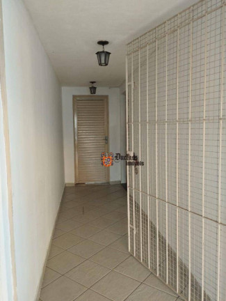 Imagem Sobrado com 4 Quartos à Venda, 131 m² em Centro - Taubaté Imagem Sobrado com 4 Quartos à Venda, 131 m² em Centro - Taubaté