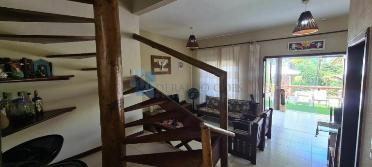 Imagem Casa com 4 Quartos à Venda, 285 m² em Guarajuba - Camaçari Imagem Casa com 4 Quartos à Venda, 285 m² em Guarajuba - Camaçari