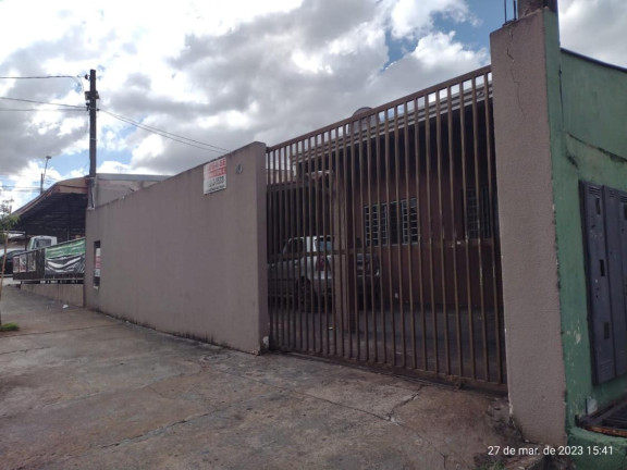 Casa com 3 Quartos à Venda, 80 m² em Maria Lúcia - Londrina