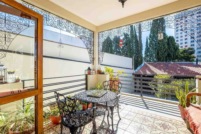 Imagem Casa com 3 Quartos à Venda, 372 m² em Indianópolis - São Paulo Imagem Casa com 3 Quartos à Venda, 372 m² em Indianópolis - São Paulo