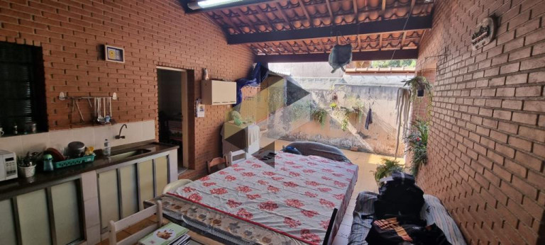 Imagem Casa com 2 Quartos à Venda, 187 m² em Brigadeiro Tobias - Sorocaba Imagem Casa com 2 Quartos à Venda, 187 m² em Brigadeiro Tobias - Sorocaba