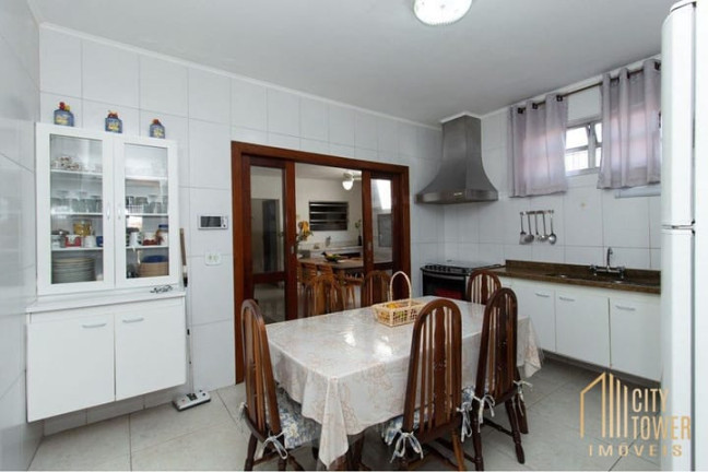 Casa com 3 Quartos à Venda, 154 m² em Indianópolis - São Paulo