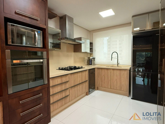 Imagem Apartamento com 3 Quartos à Venda, 122 m² em Agronômica - Florianópolis Imagem Apartamento com 3 Quartos à Venda, 122 m² em Agronômica - Florianópolis