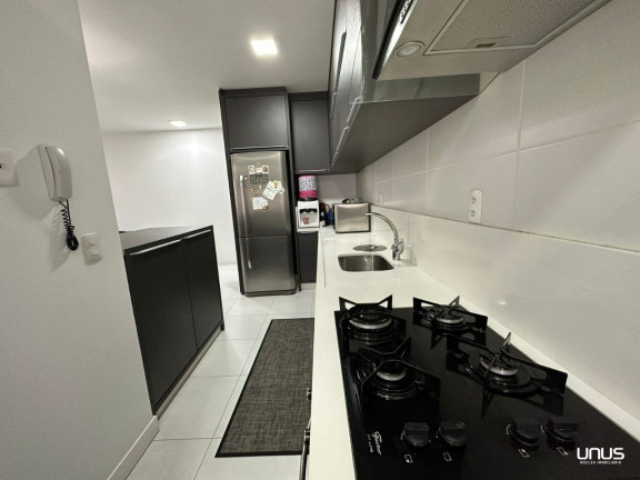 Imagem Apartamento com 3 Quartos à Venda, 89 m² em Abraão - Florianópolis Imagem Apartamento com 3 Quartos à Venda, 89 m² em Abraão - Florianópolis