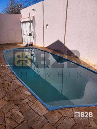 Imagem Casa com 3 Quartos à Venda, 144 m² em Núcleo Habitacional José Regino - Bauru Imagem Casa com 3 Quartos à Venda, 144 m² em Núcleo Habitacional José Regino - Bauru