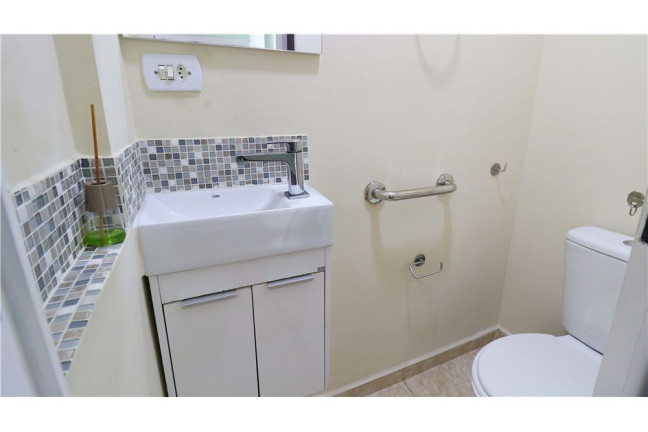 Imagem Casa com 2 Quartos à Venda,  em Parque Munhoz - São Paulo